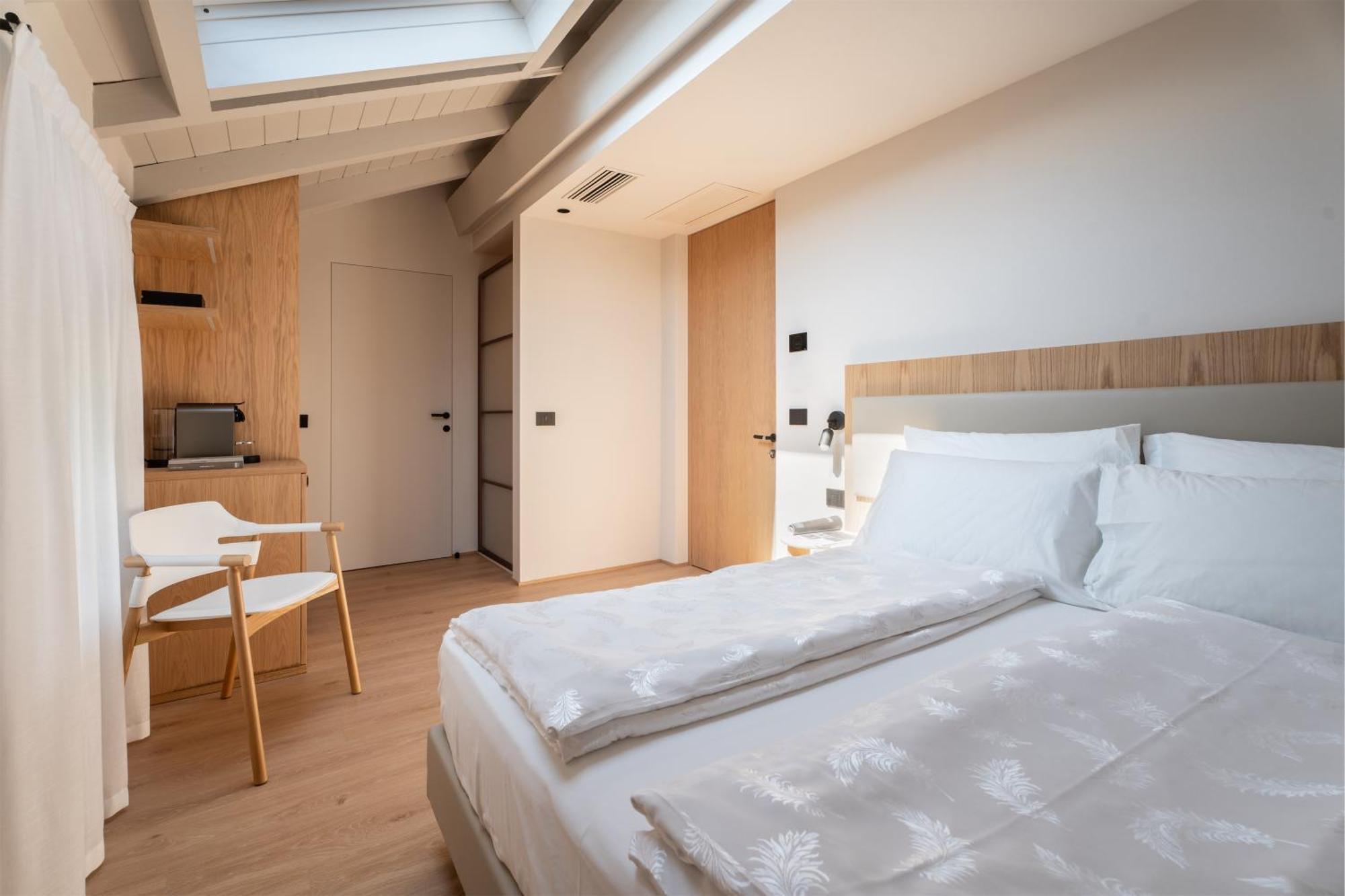 Hotel Al Maso Riva del Garda Rum bild
